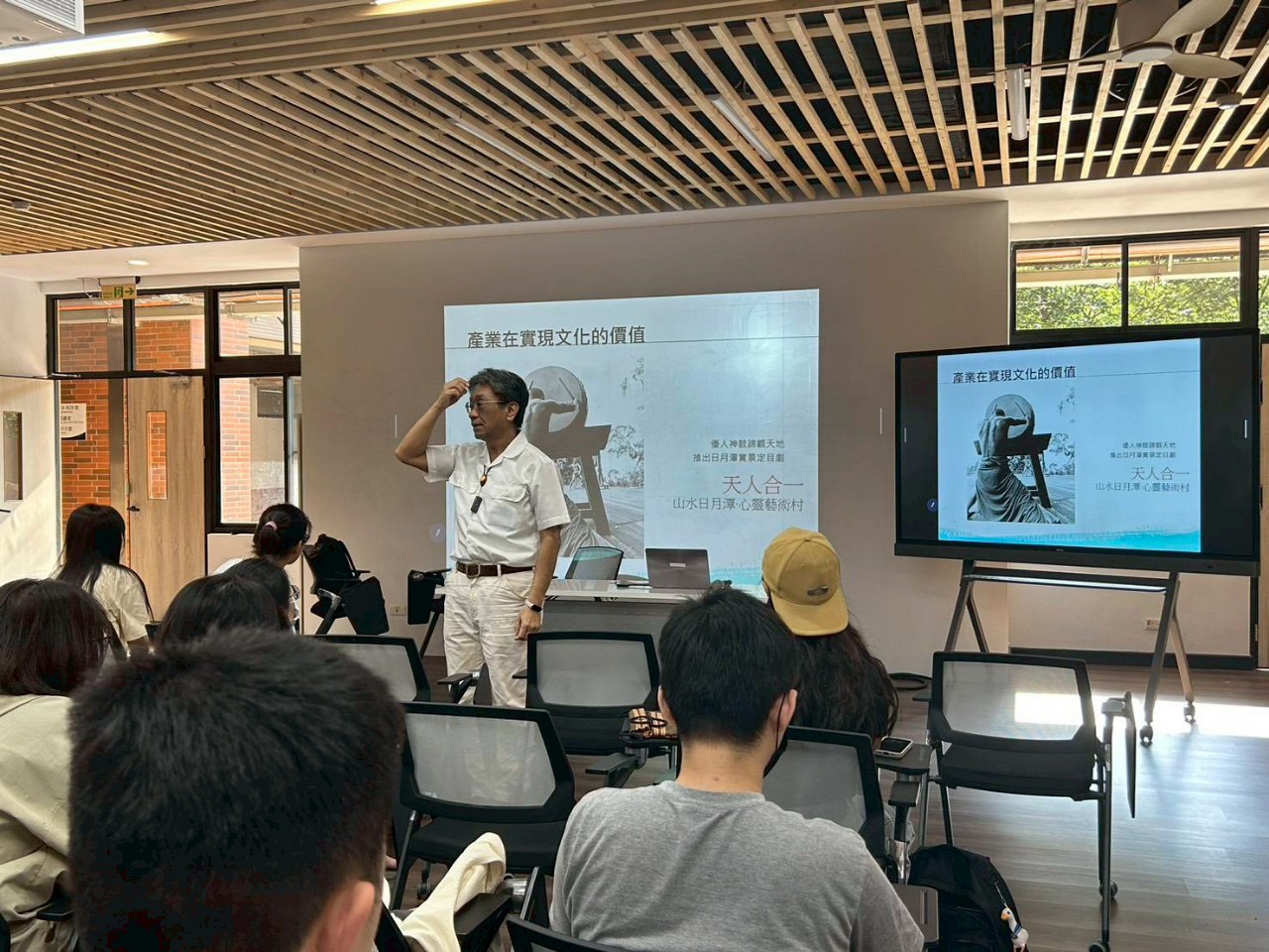封面照片